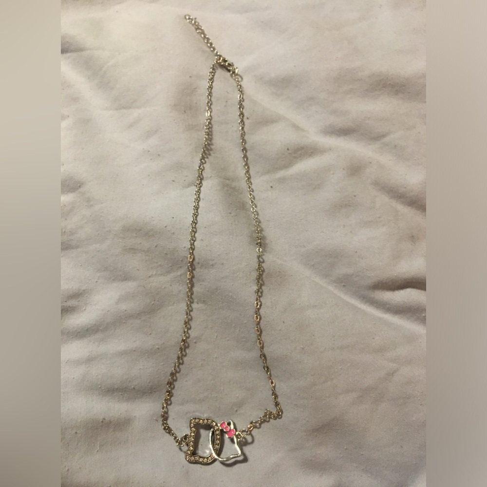 Hello Kitty Necklace - Interlocking - Picture 4 of 6